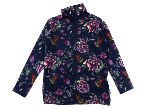 Creamie turtleneck total eclipse flowers